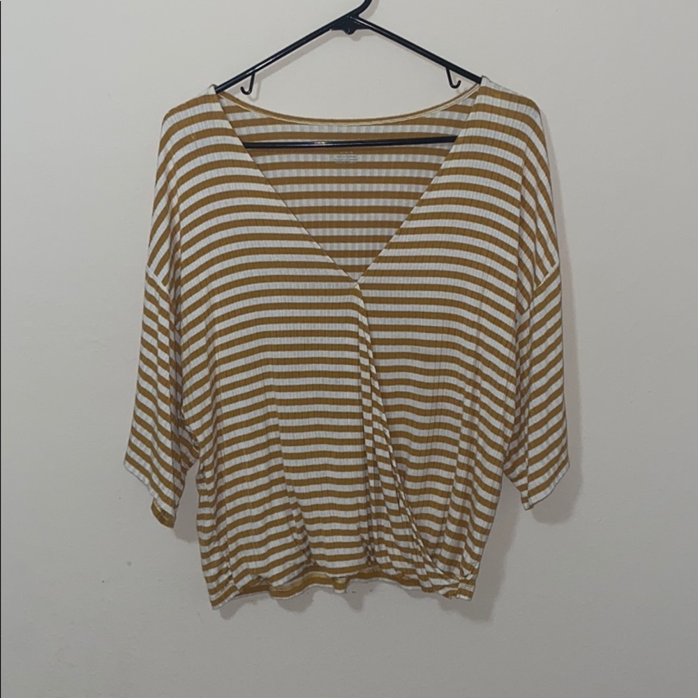 American Eagle Flowy Blouse